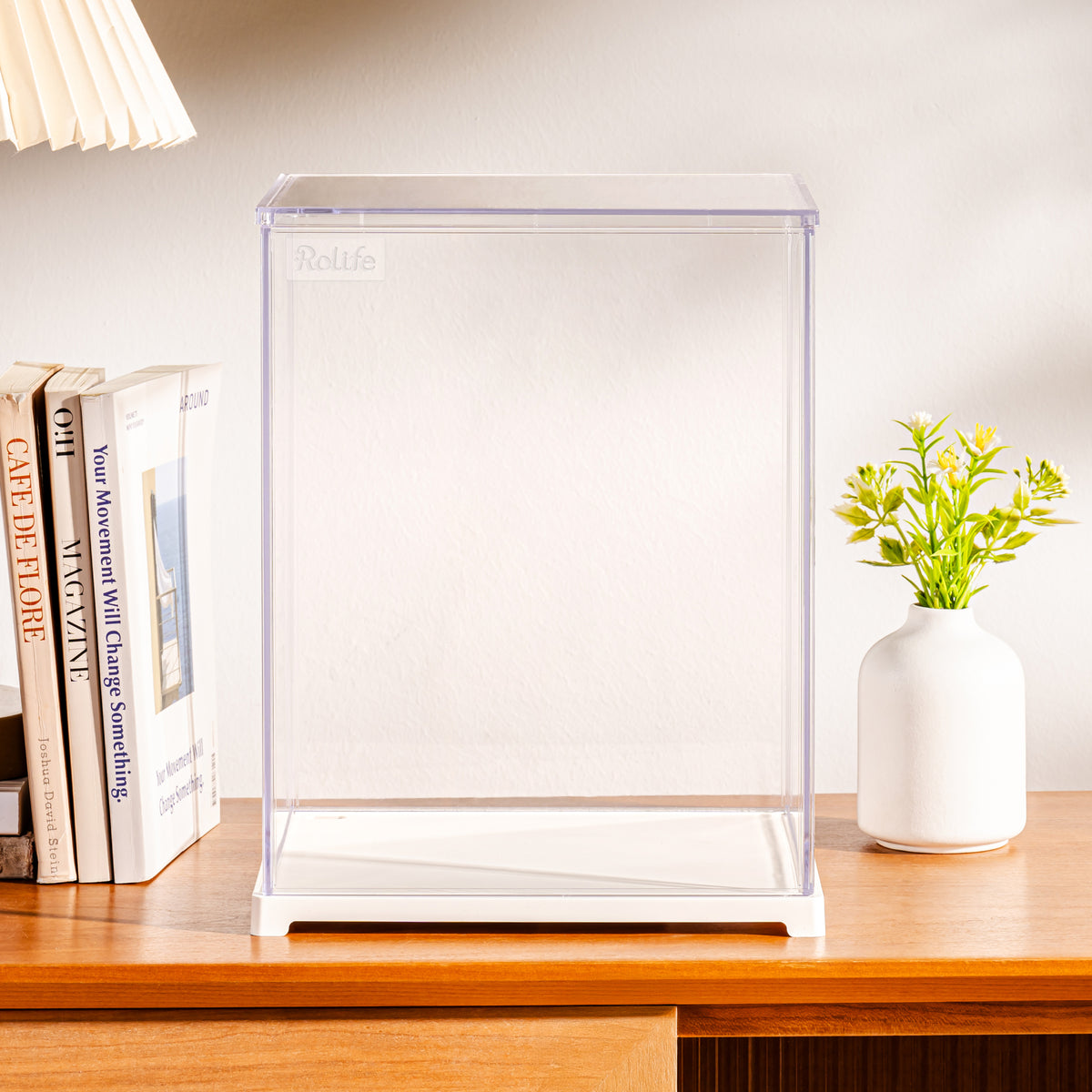 Rolife Clear Display Case Portrait Size M DF05L DIY craft kit, angled view showing detail and craftsmanship