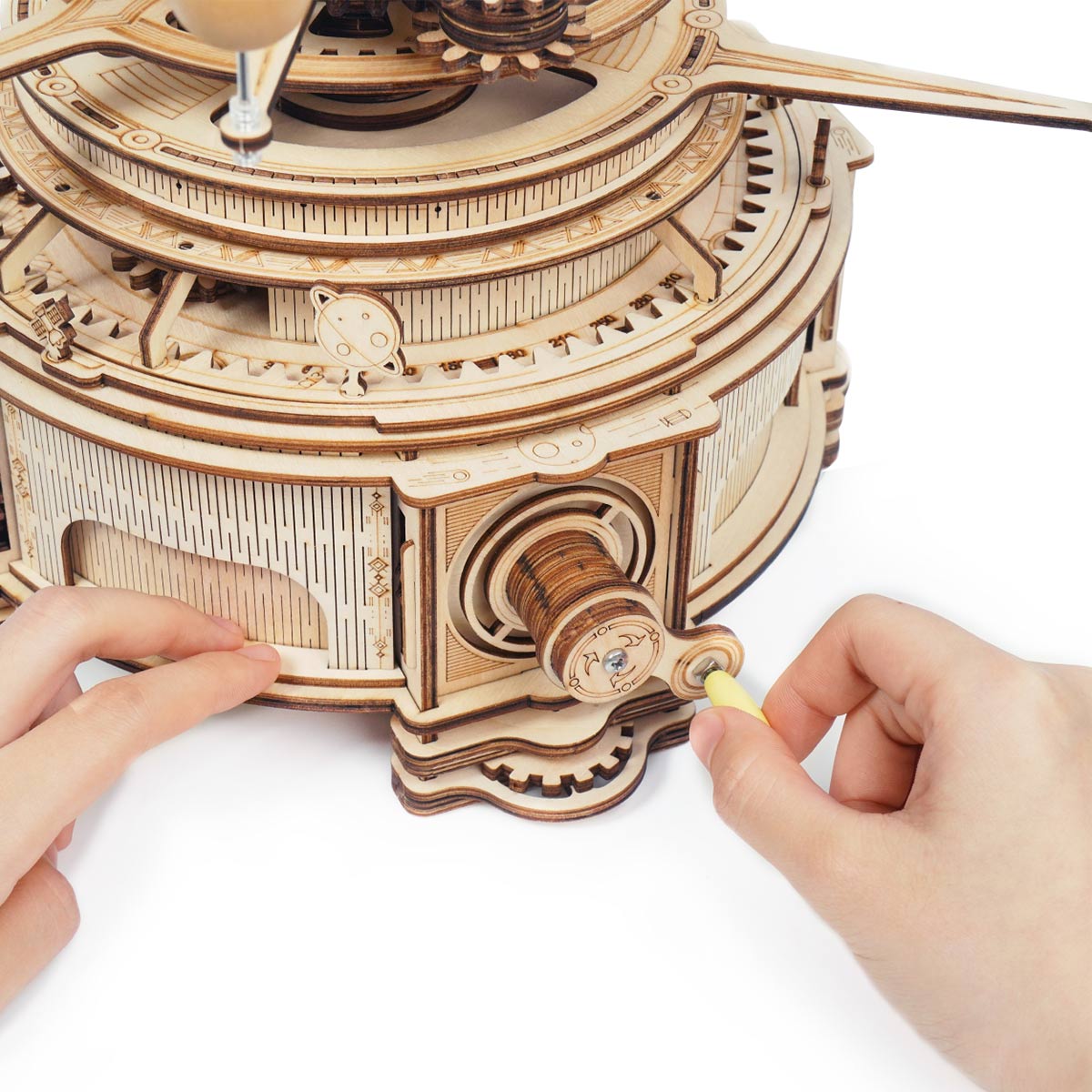 ROKR, Mechanical Orrery, ST001, 3D wooden orrery puzzle, lifestyle setup