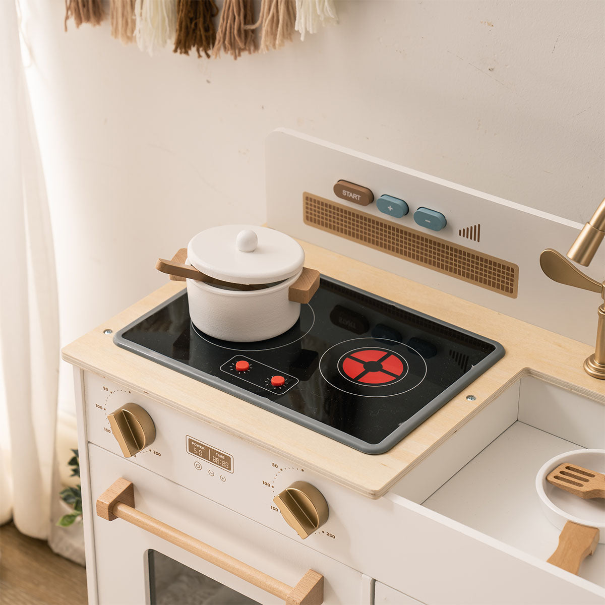 Robud Montessori Wooden Play Kitchen 3D wooden model kit, decorative miniature scene with figures