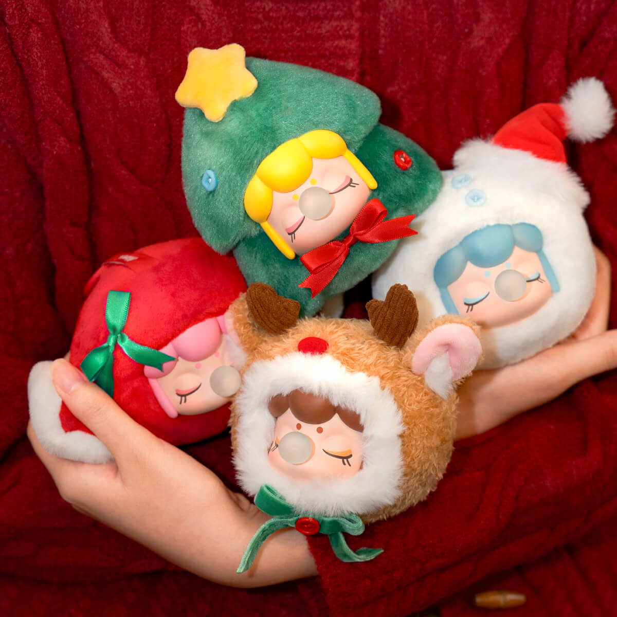 Rolife Nanci's Christmas Gift Plush Pendant PZC13 collectible figure, side view highlighting structure and scale