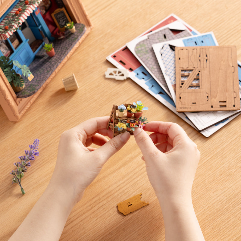 Rolife Daily Fresh Flower 3D Wooden Puzzle DP003 section 1 image 1