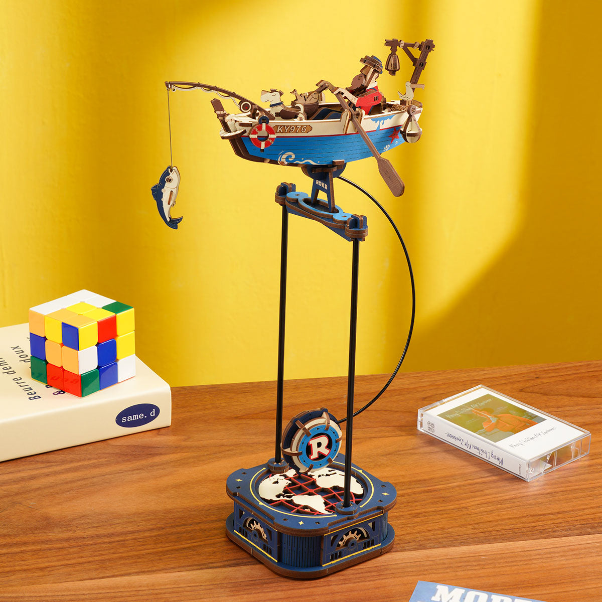 ROKR Bundle + DIY gift bundle, product detail view: MCD01 Globetrotter and MCD02 Cycling Adventurer pendulum toys MCD02, v...