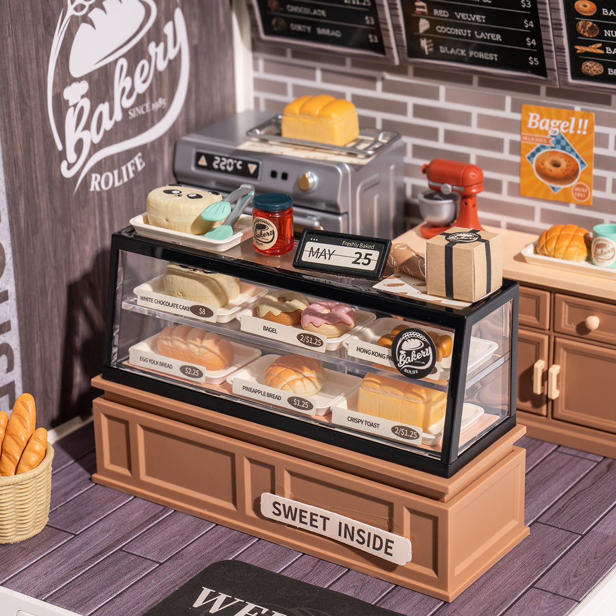 Rolife Super Creator Golden Wheat Bakery DW005 DIY miniature dollhouse kit, interior cutaway showing inner mechanism