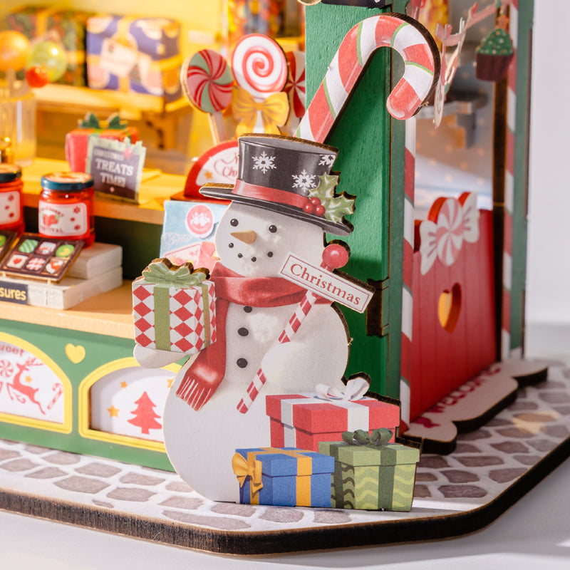 Mr. Snowman and His Gifts