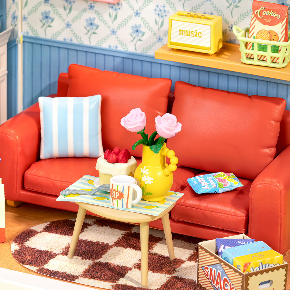 Rolife Country Blue Lounge Miniature House DWS05B DIY miniature house kit, top-down view of layout and arrangement