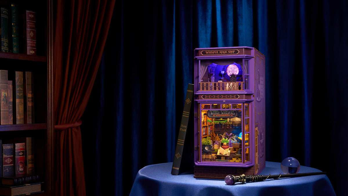 Rolife Whisper Magic Shop leuchtet mit vier Umgebungslichtern