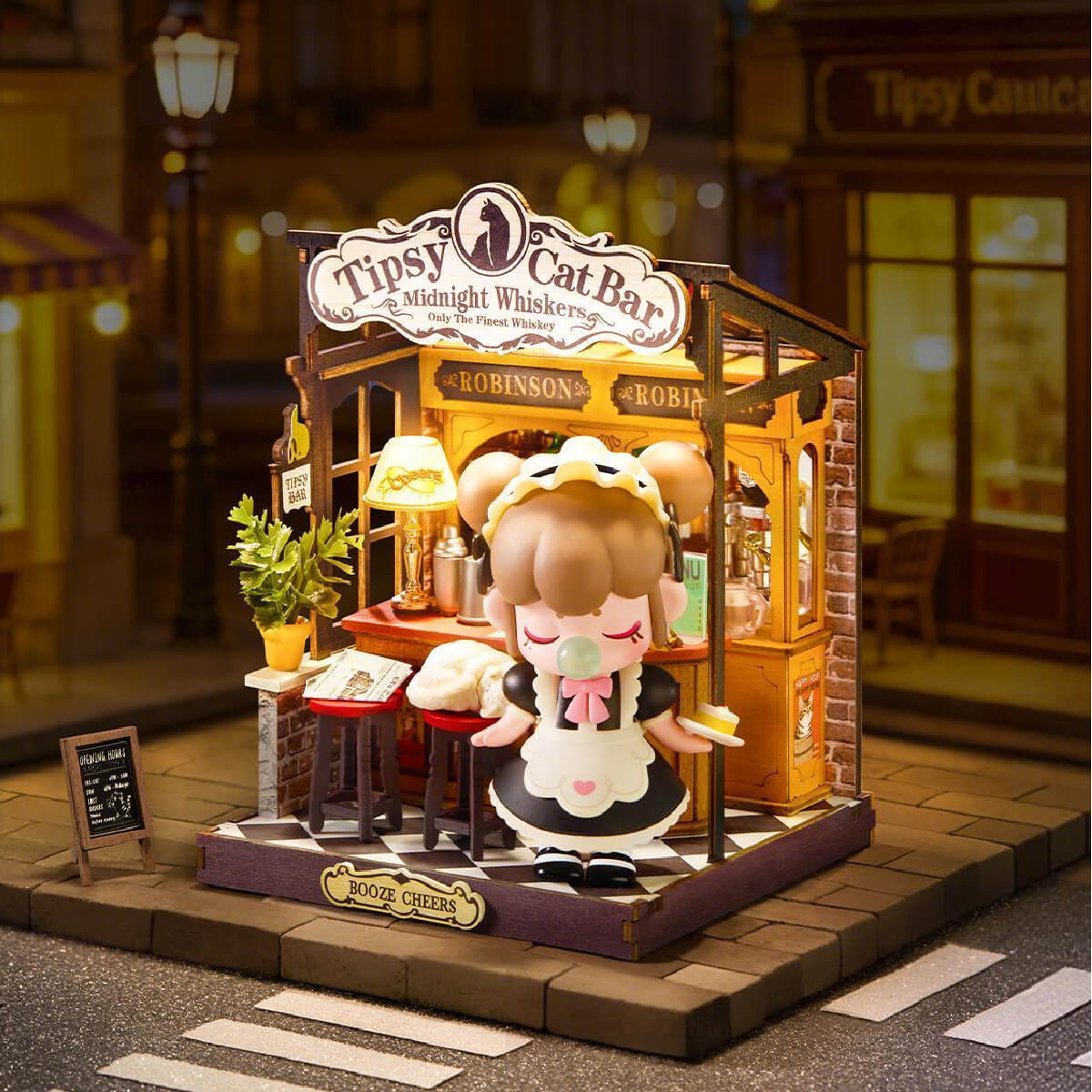 Rolife Tipsy Cat Bar Miniature House DS054 DIY miniature house kit, top-down view of layout and arrangement