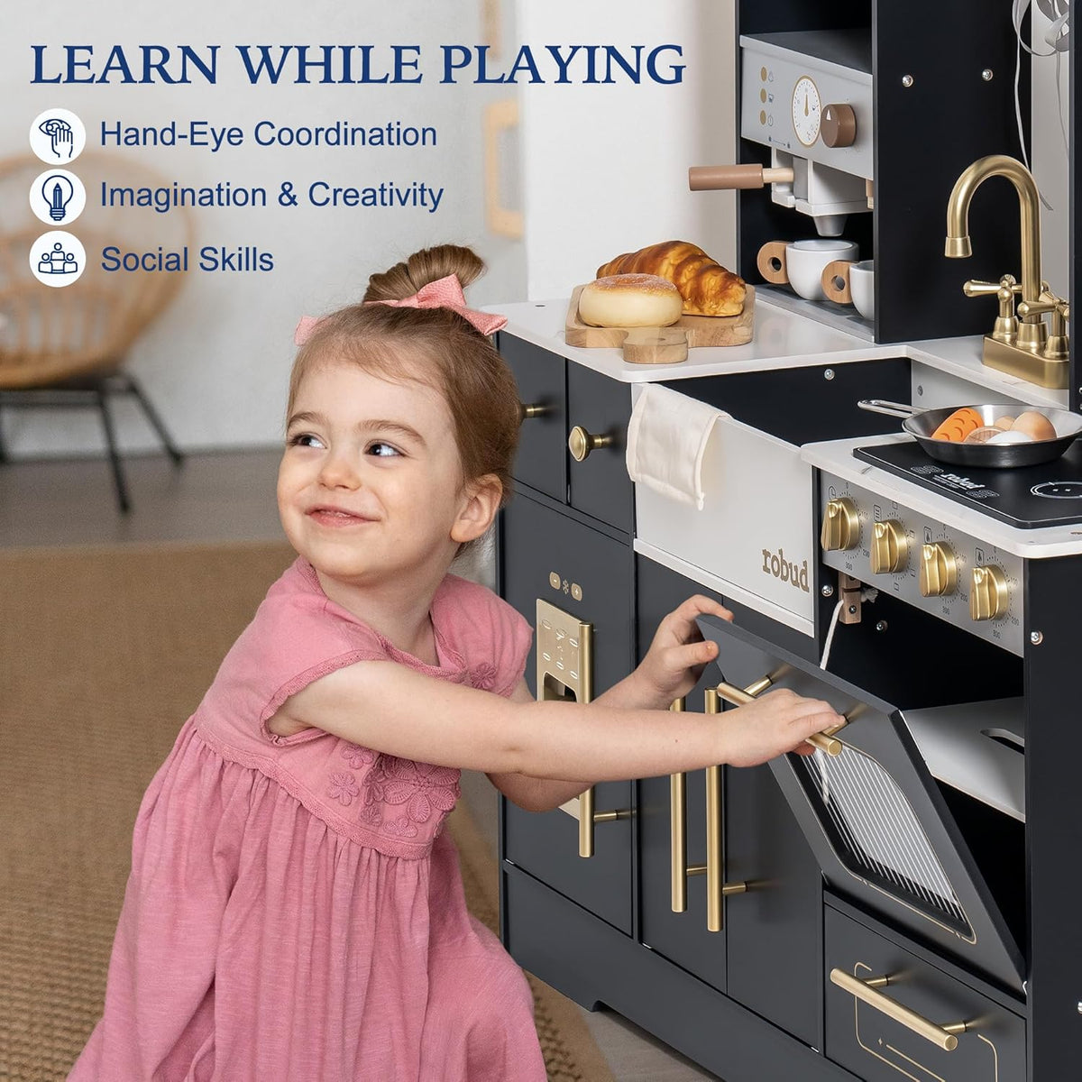 Robud wooden play kitchen black, close-up of texture and finish