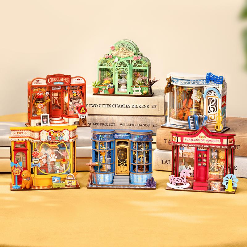 Rolife Whimsy Toy Shop Miniature House DS044 DIY miniature house kit, close-up of interior components and accessories