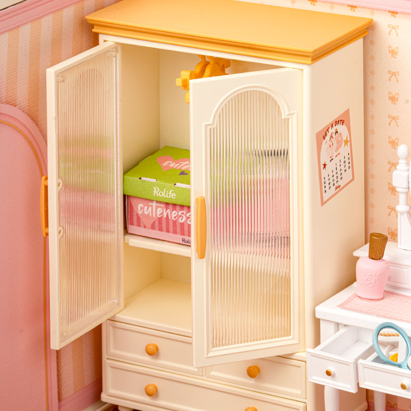 Armoire compacte et fonctionnelle